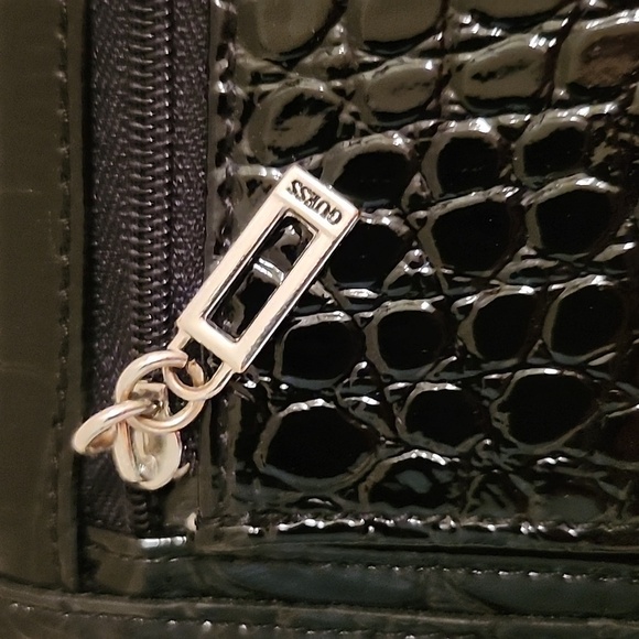 Y2K GUESS Faux Croc Wallet like NEW - Picture 5 of 12